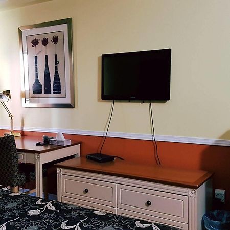 Budget Inn 2000 Хамилтън Екстериор снимка