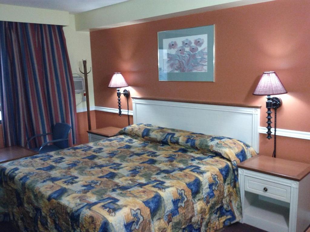 Budget Inn 2000 Хамилтън Стая снимка