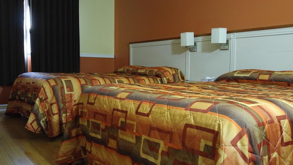 Budget Inn 2000 Хамилтън Екстериор снимка